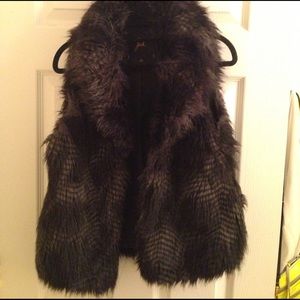 Jack faux fur vest
